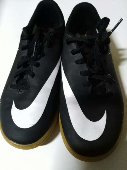 Sapatilhas Nike como novas