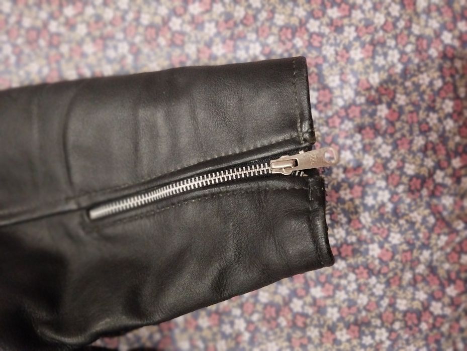 Blusão motard em pele