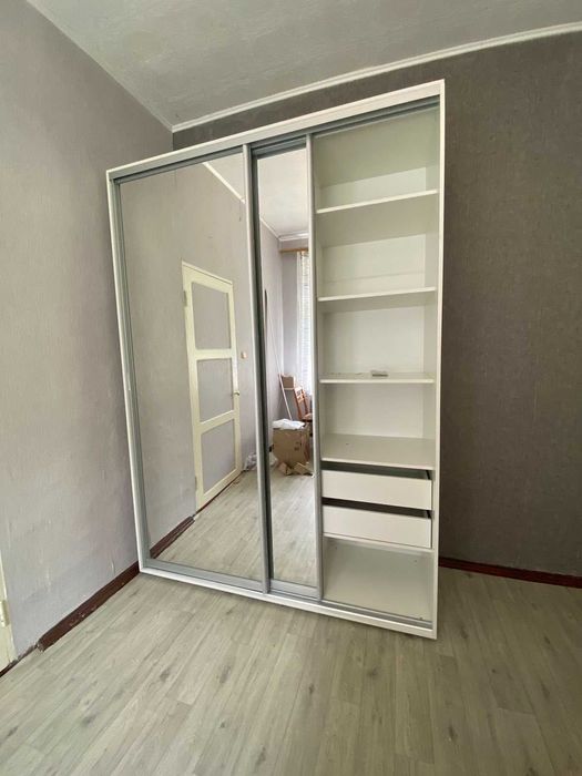 Шафи купе різного розміру і фасадів. Фабричні. Шкафы купе