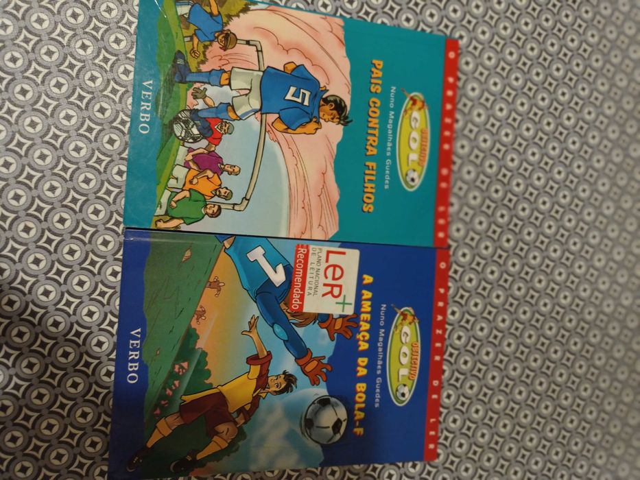 Conjunto de 5 livros juvenis como novos