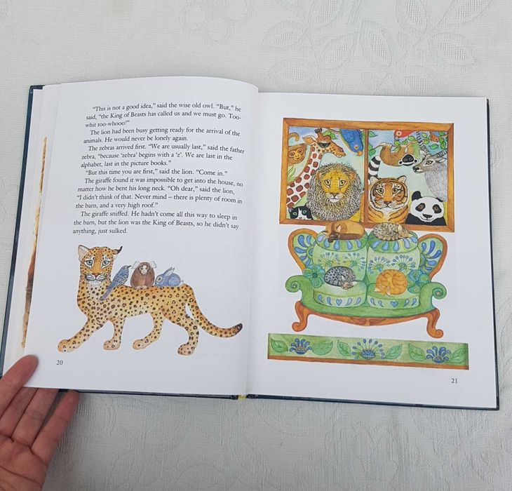 Книга англійською для дітей My Own Book of Animal Stories