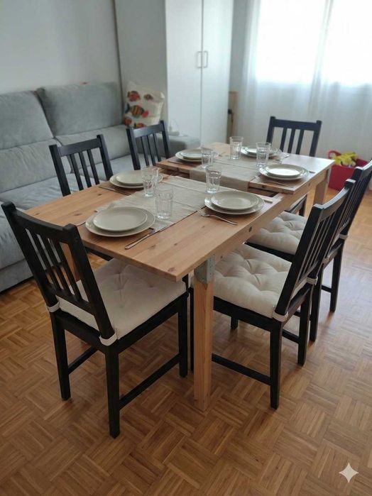 Mesa de jantar extensível de madeira + 6 cadeiras IKEA (com almofadas)