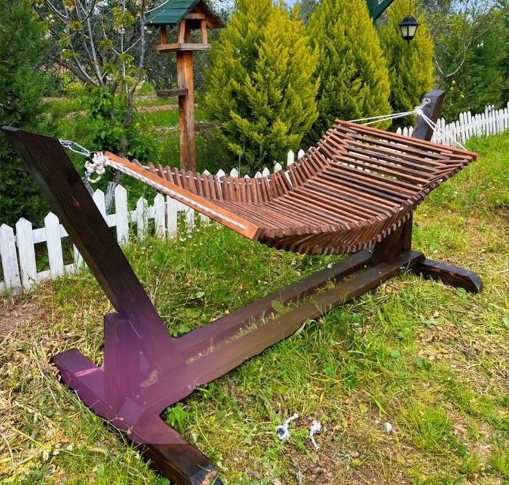 Усиление стен ,стол лавочка,гамак,светильник