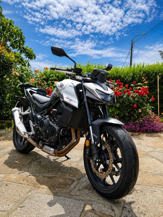 Honda CB750 Hornet 2025 (65kw)