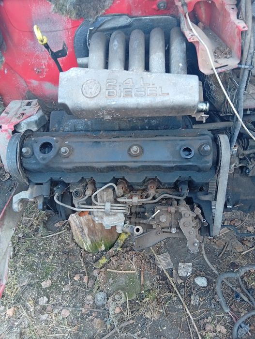 Silnik 2.4 diesel