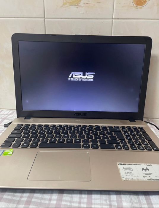 Computador ASUS A541U - Arranjar ou para peças