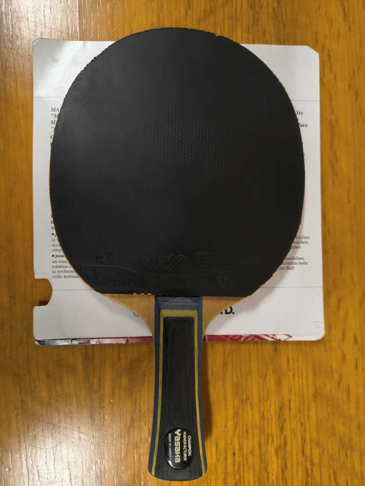 Raquete tênis de mesa nível profissional ofensiva como nova