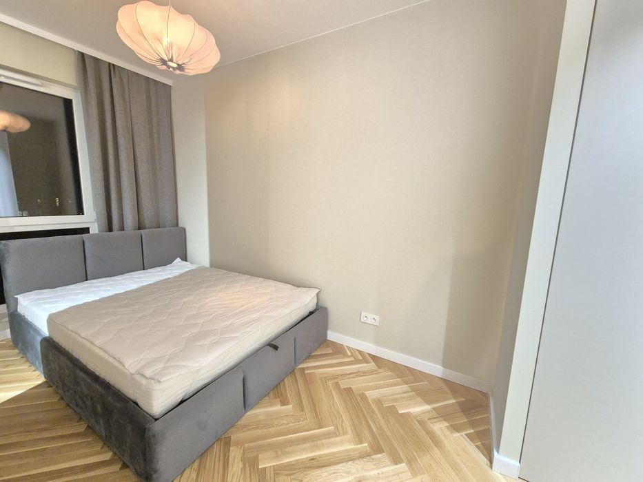 Стильна 2/х кім у Варшаві