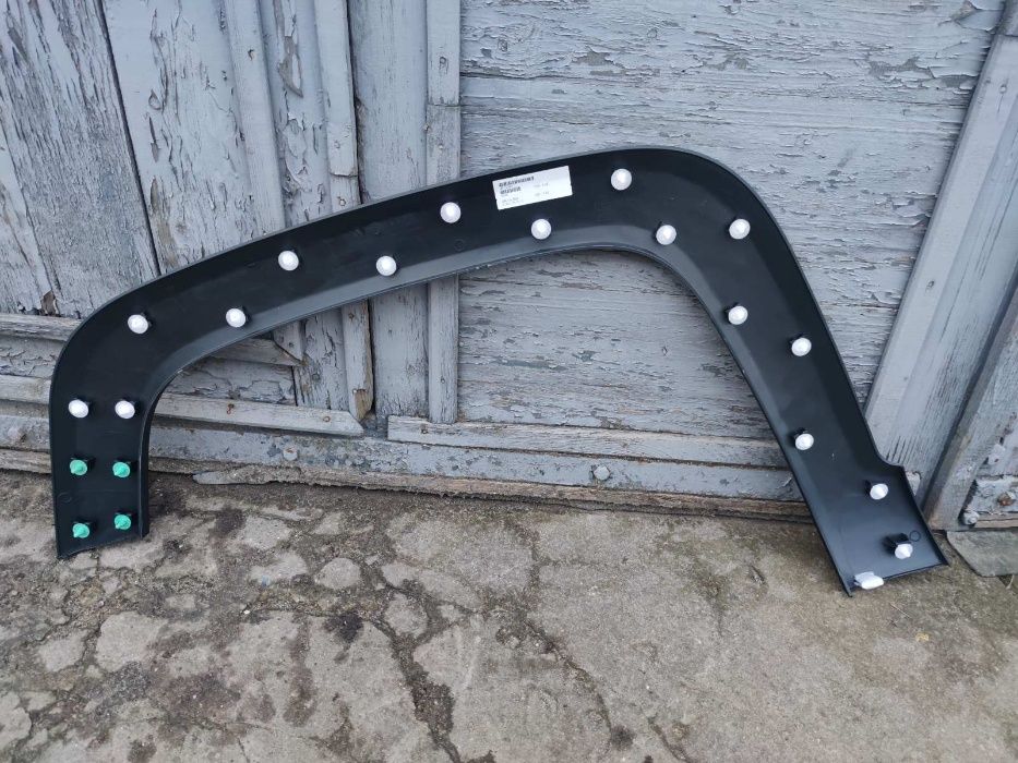 Накладка крила переднього (арка) Jeep Renegade 2014-