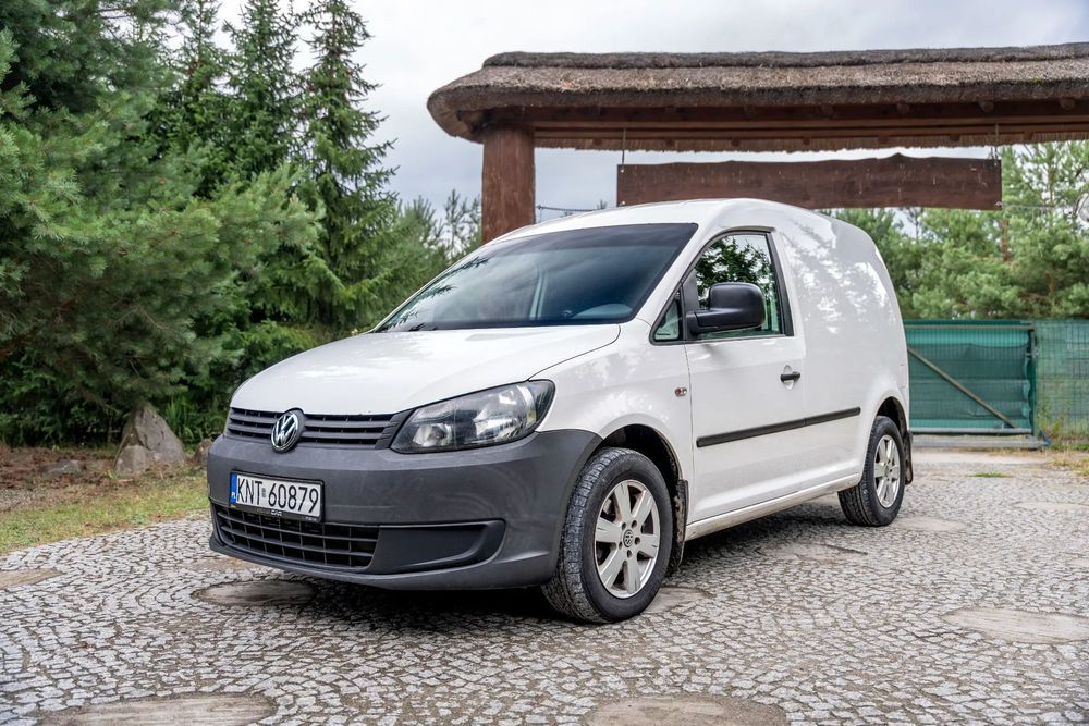 Volkswagen Caddy Furgon (Van) / 1.6 Tdi 75Km / Manual  / Salon Pl