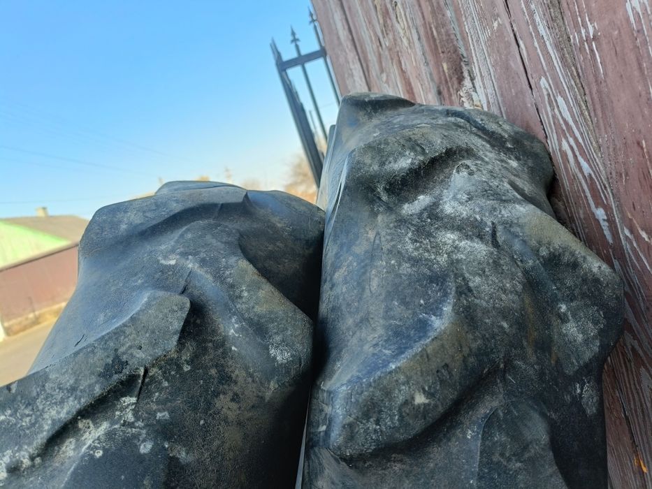 Резина  8/16  ялинка. До трактора.