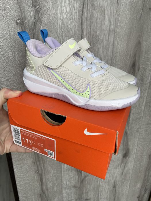 Оригінал кросівки nike 28 розмір 17.5 см