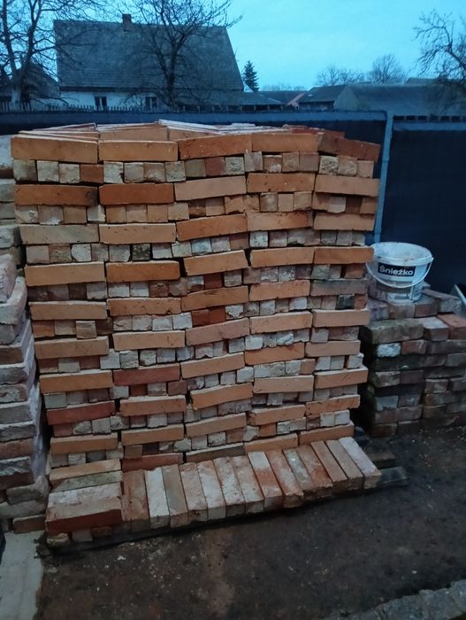 Sprzedam środki cegły