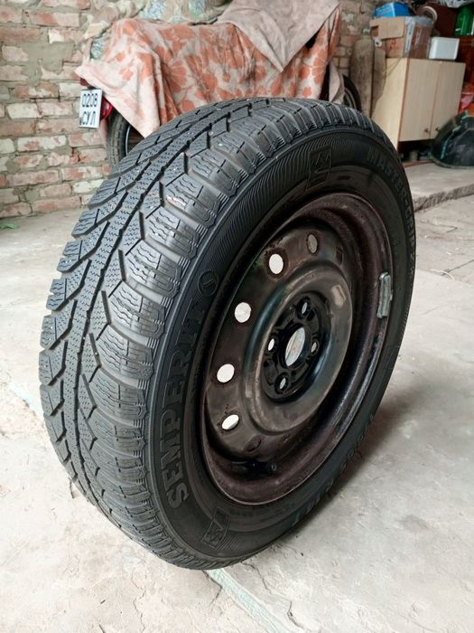 Продам резину 175/65/r14