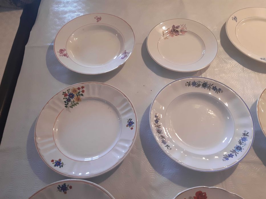 Serviço Jantar de Sacavém  com Flores- Rosinhas Vermelhas64552698483073122