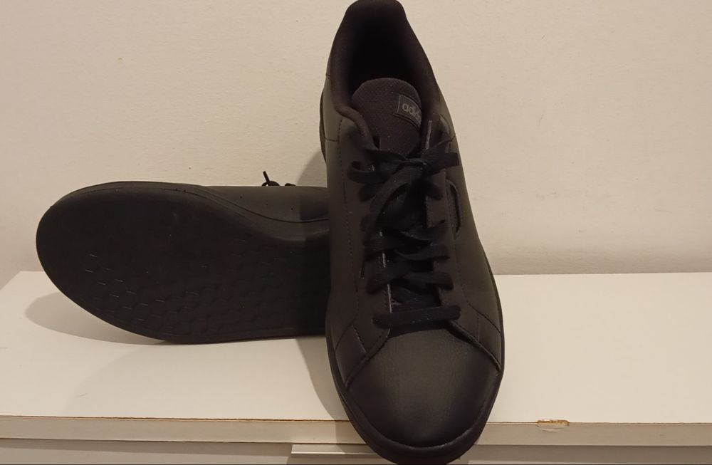 Tênis Adidas resistente