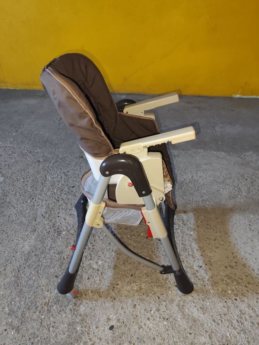 Cadeira de refeição BabyGO