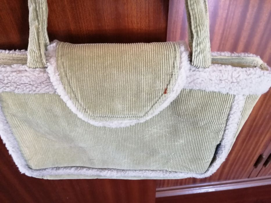 Malas novas diferentes