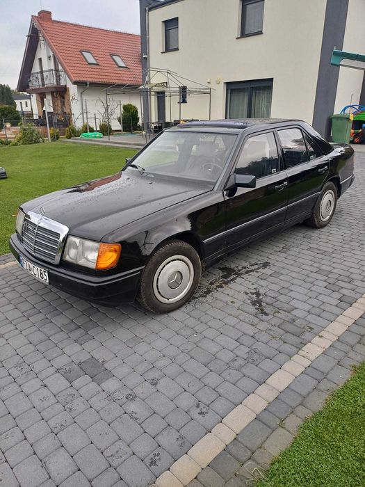 Mercedes-Benz Seria 200