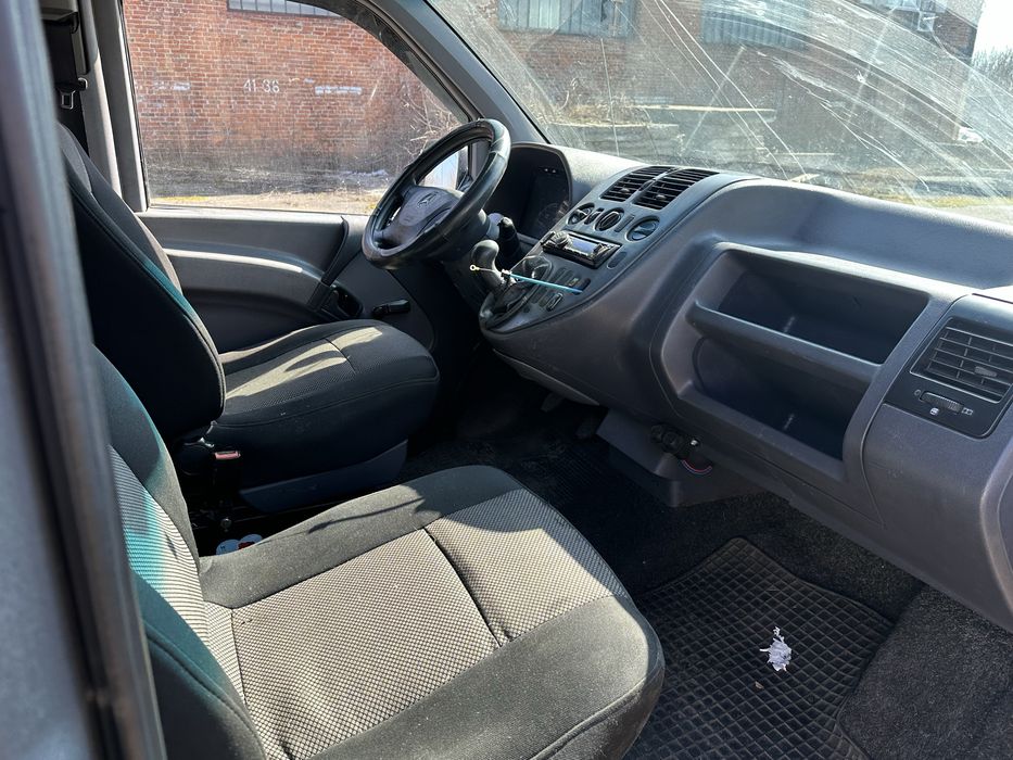 Продам Mersedes Vito 2.2
