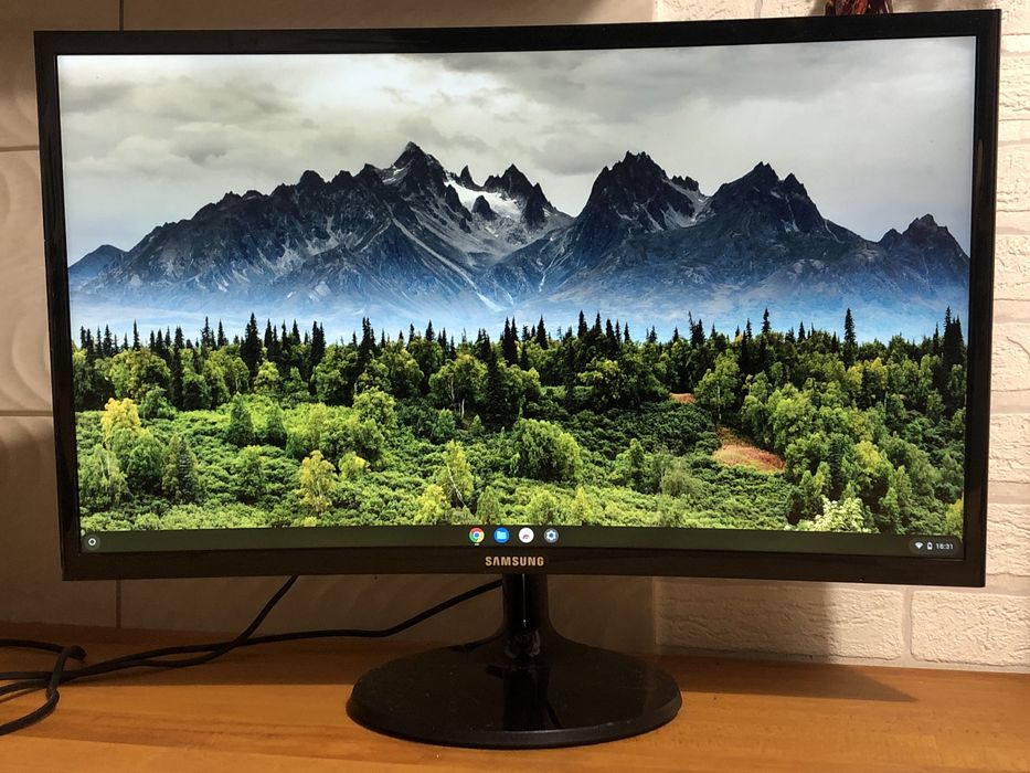 Monitor SAMSUNG 24 cale c24f390fhu Zakrzywiony Ekran