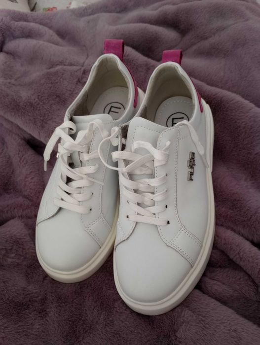Buty, Skórzane, Sneakersy, Filippo, rozmiar 40, długość 26cm.