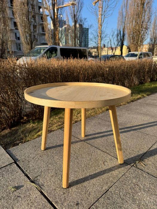 Stół okrągłyj drewniany