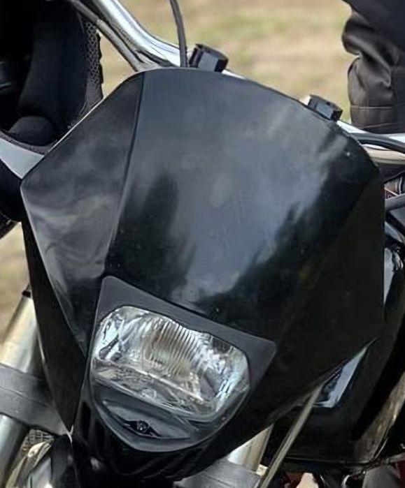 Mica com algumas marcas de uso