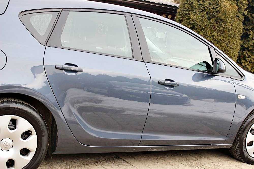 Opel Astra J 1,4 benzyna z Niemiec, Klima ,Serwis SUPER STAN !!