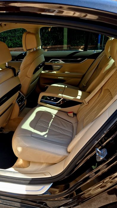 Bmw 740xd G11 wypożyczalnia aut luksusowych wynajem samochodów premium