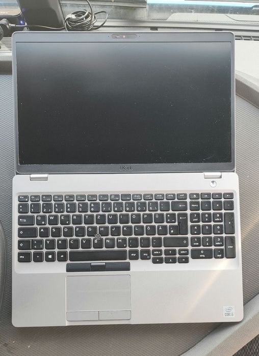Laptop DELL Uszkodzony, Niekompletny
