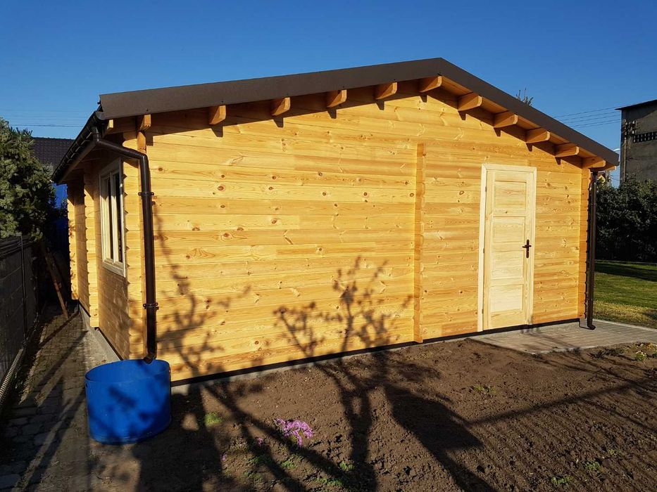 Garaż drewniany domek gosp od19,8m2 ściana z litego drewna gr od 44mm