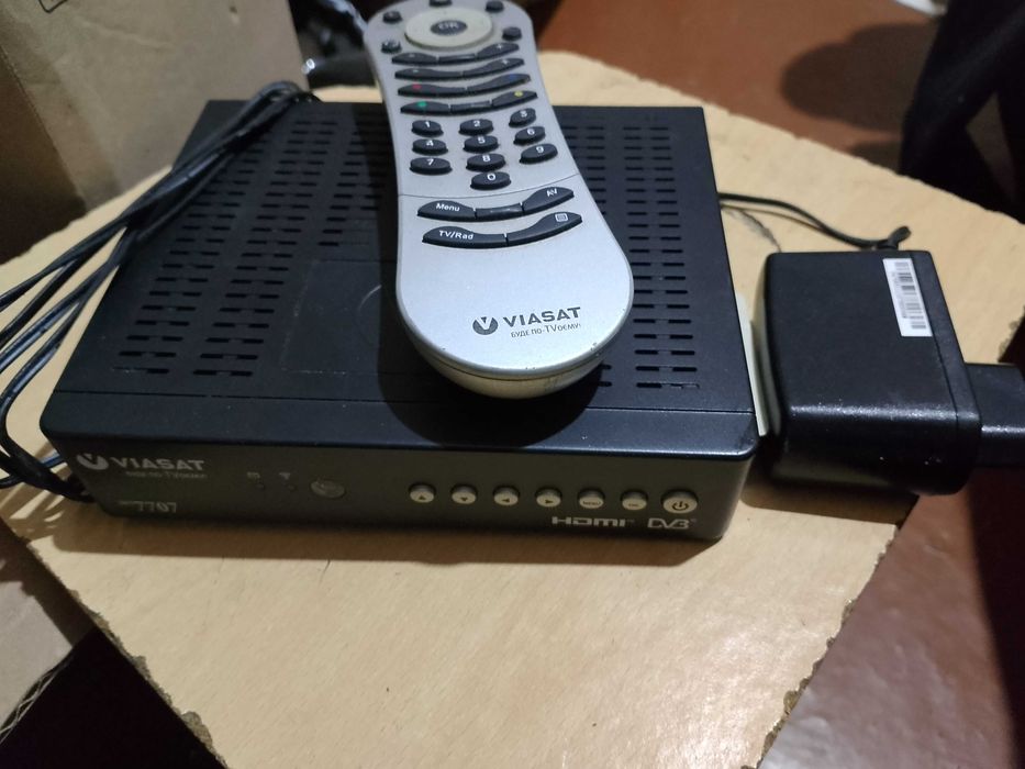 Спутниковая тарелка