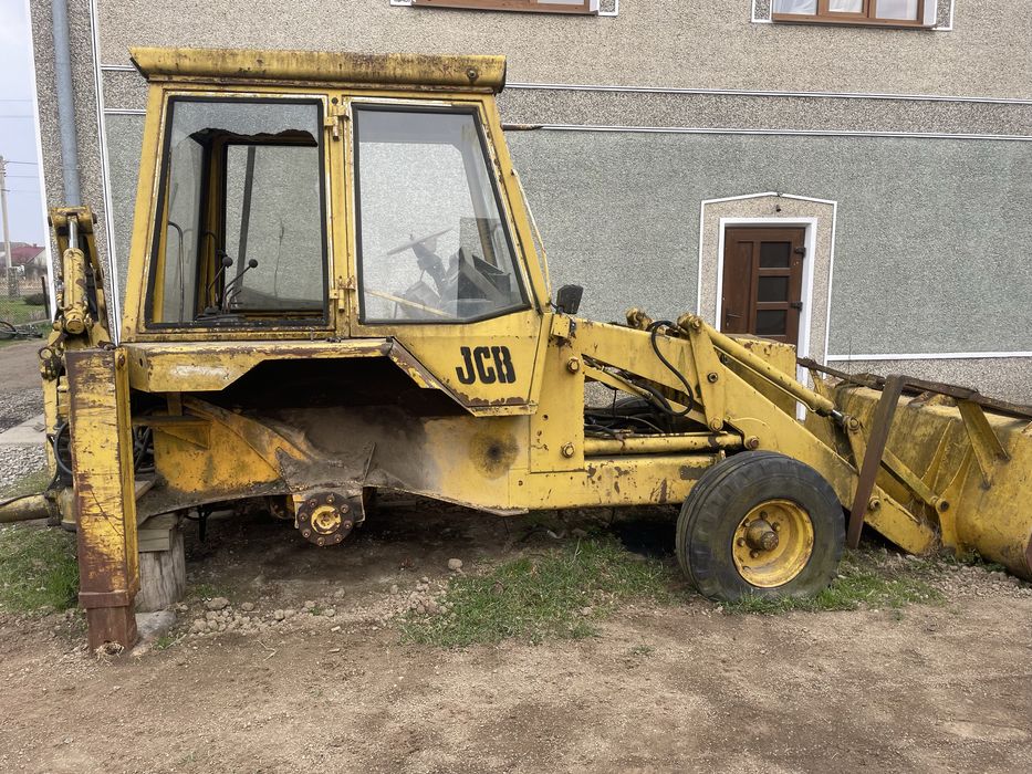 Продам JCB на документах!!!
