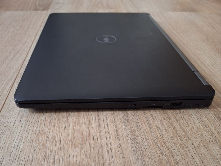 ноутбук Dell Latitude E7470 i5-6300U, 16Gb, 256GB SSD, 14" IPS