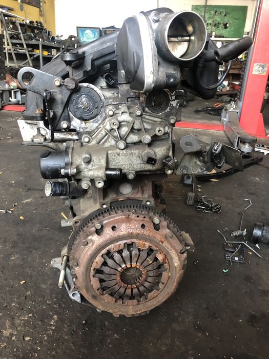 Мотор Двигун 1.6 бензин на Рено Меган 2 Сценик 2 Megane 2