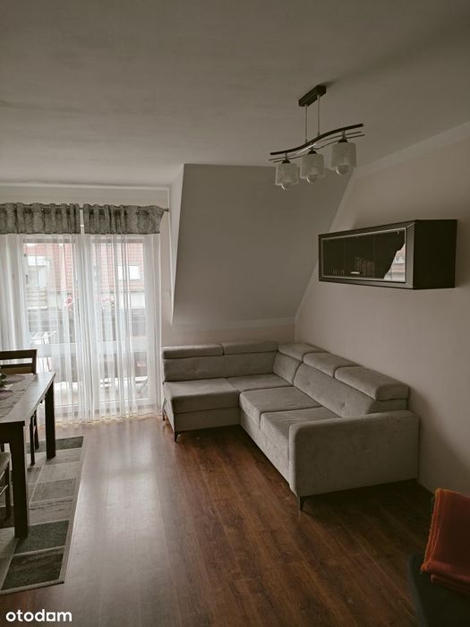 Przestronne mieszkanie 48 mkw z garażem blisko centrum Iławy!