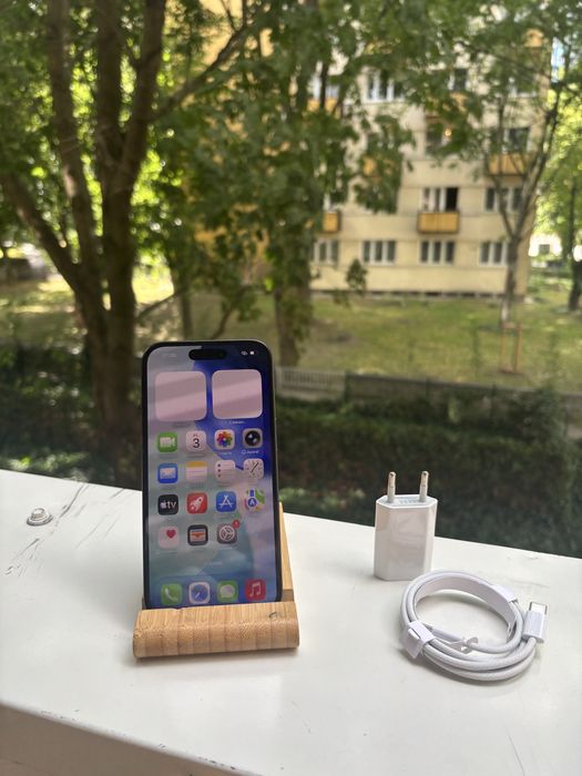 Iphone 15 stan bardzo dobry
