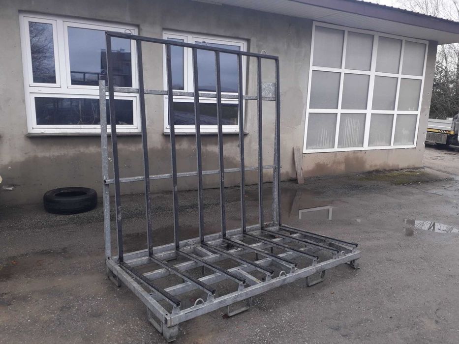 Stojak do transportu okien szyb