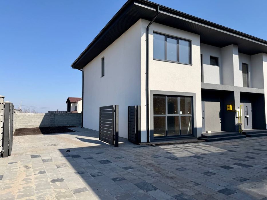 КОТЕДЖ У ГАЗОВИКУ | 130 м² | 2.5 СОТКИ | ГОТОВИЙ - View 2
