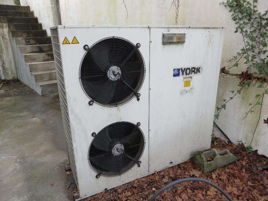Chiller - bomba de calor ROCA York- para peças