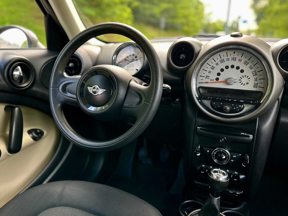 Mini Cooper Countryman  od 404 zl/mc