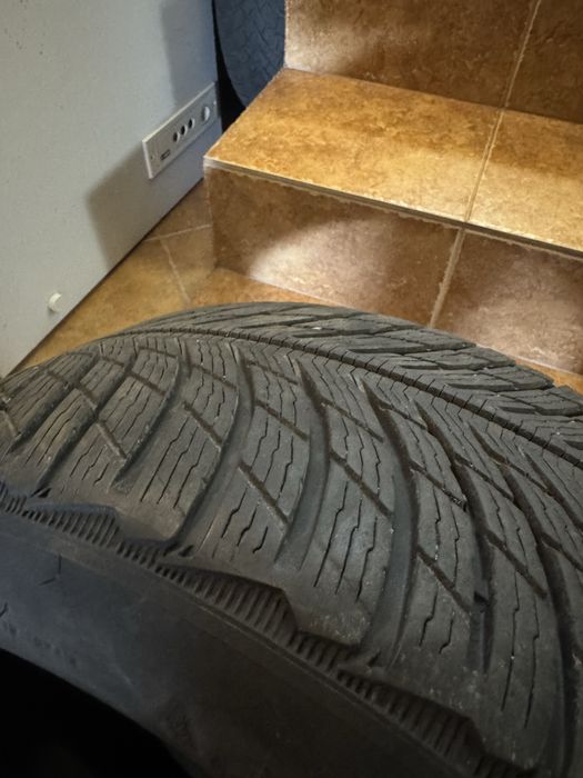 Michelin Pilot Alpin 5 225/40 R18 2022r.
