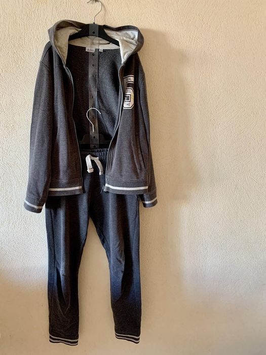 Костюм спортивный для мальчика на рост 140 см. Blukids
