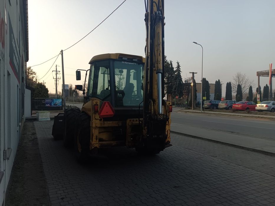 Koparko-ładowarka NEW HOLLAND LB 115B