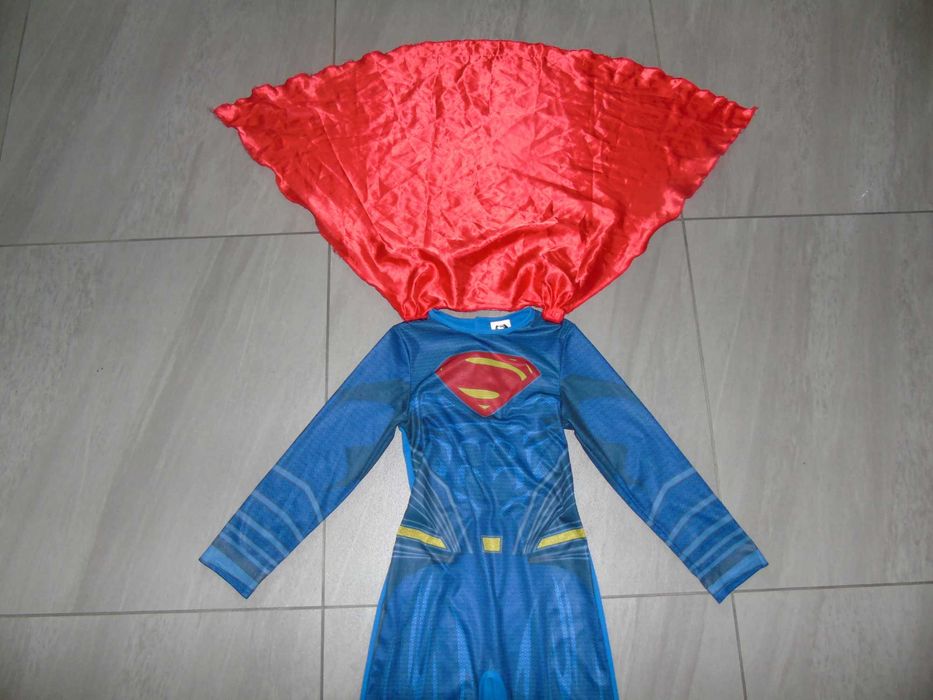 strój Superman 7-8 lat