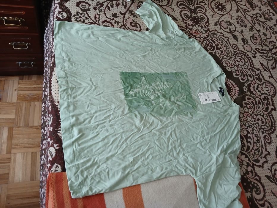 Top C&A verde claro mangas curta XXL