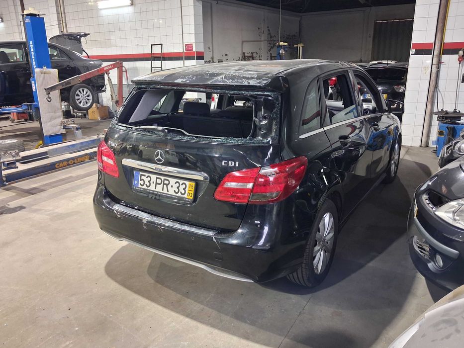 Salvado Mercedes-Benz  B Cdi de 2015