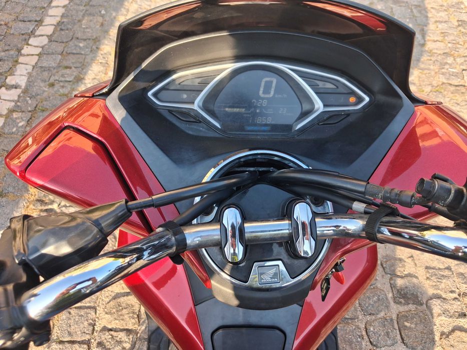 Honda PCX Junho 2020 11850 KM