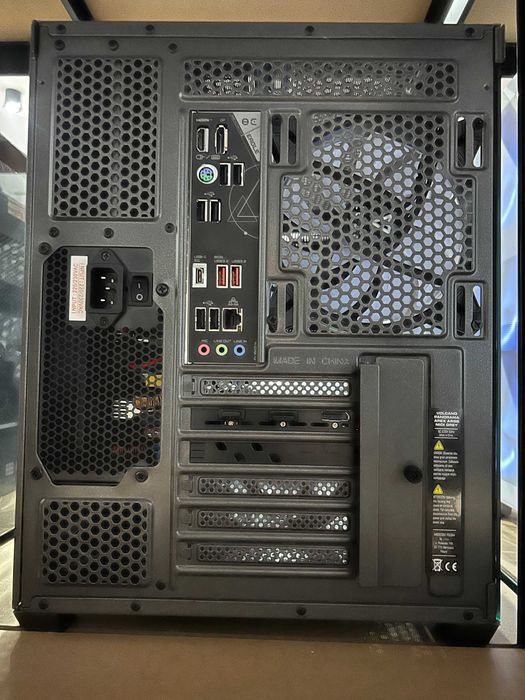 Zestaw Komputerowy R5 7600X RX9060XT 1TB SSD 16GB DDR5 B650 Win11H